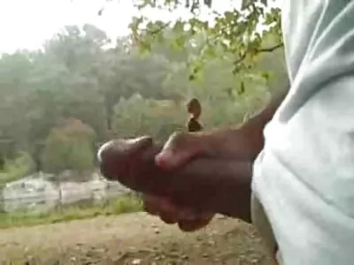 ऑड्रे बिटोनी चोखत आहे आणि चोखत आहे